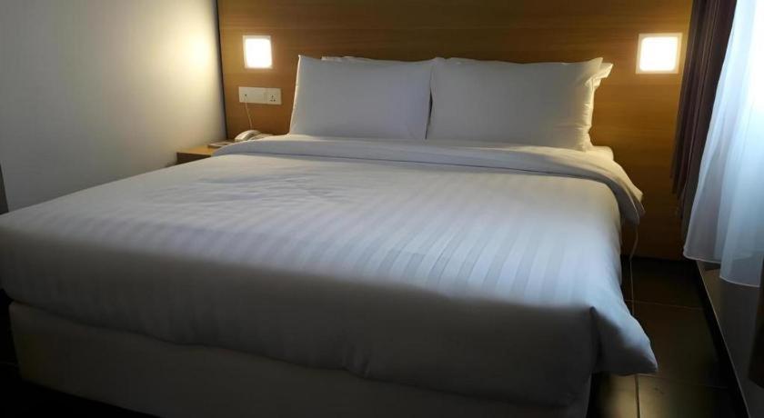 Hotel Seri Perkasa Kota Kinabalu Exteriör bild