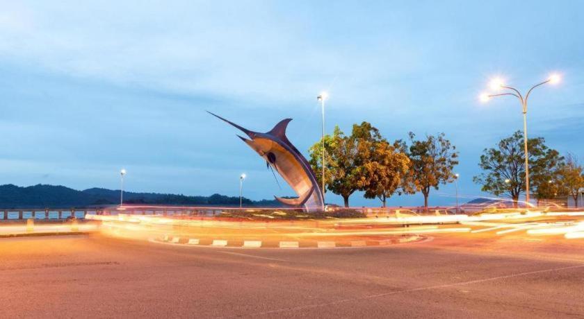 Hotel Seri Perkasa Kota Kinabalu Exteriör bild